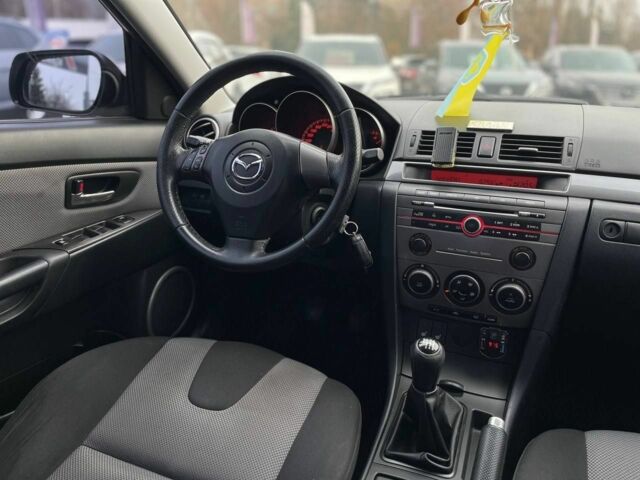 Серый Мазда 3, объемом двигателя 2 л и пробегом 184 тыс. км за 5400 $, фото 14 на Automoto.ua