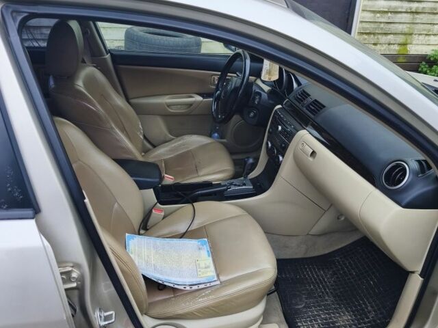 Сірий Мазда 3, об'ємом двигуна 1.6 л та пробігом 190 тис. км за 3800 $, фото 1 на Automoto.ua