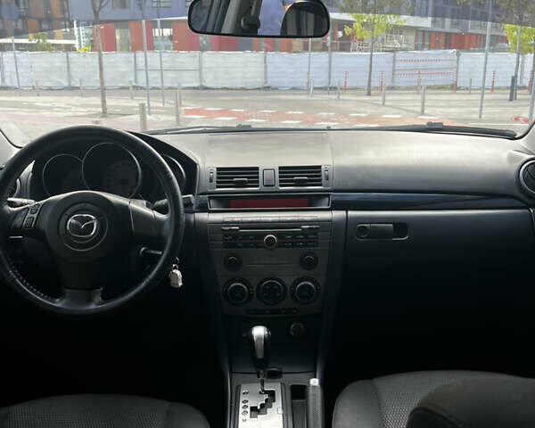 Серый Мазда 3, объемом двигателя 1.6 л и пробегом 115 тыс. км за 5700 $, фото 8 на Automoto.ua