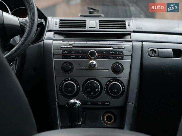 Сірий Мазда 3, об'ємом двигуна 1.6 л та пробігом 227 тис. км за 3000 $, фото 16 на Automoto.ua