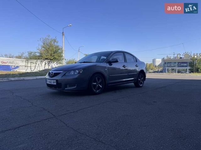 Сірий Мазда 3, об'ємом двигуна 1.6 л та пробігом 200 тис. км за 3500 $, фото 3 на Automoto.ua