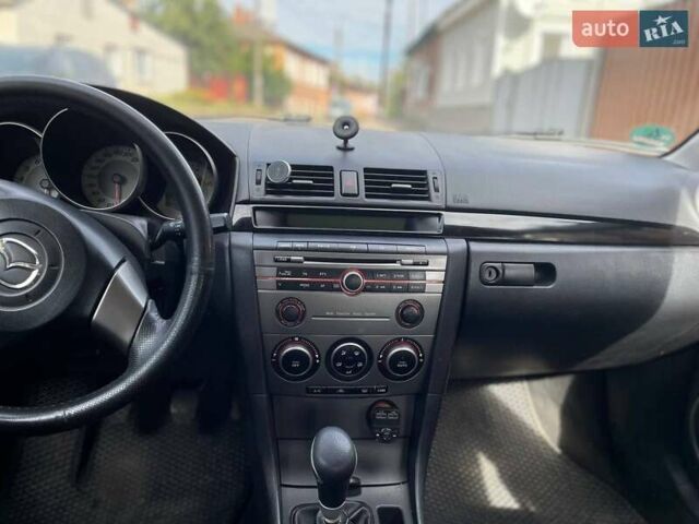 Серый Мазда 3, объемом двигателя 1.6 л и пробегом 149 тыс. км за 5200 $, фото 20 на Automoto.ua