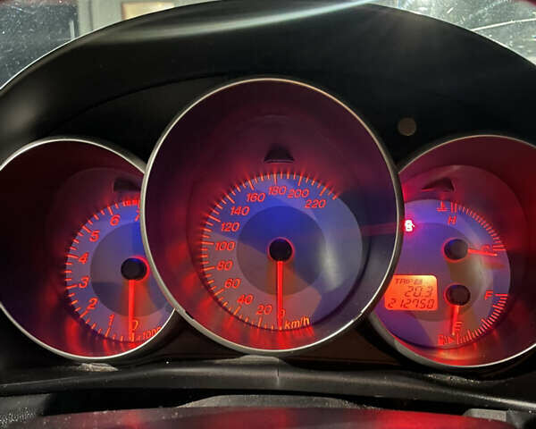 Сірий Мазда 3, об'ємом двигуна 1.6 л та пробігом 213 тис. км за 3500 $, фото 5 на Automoto.ua