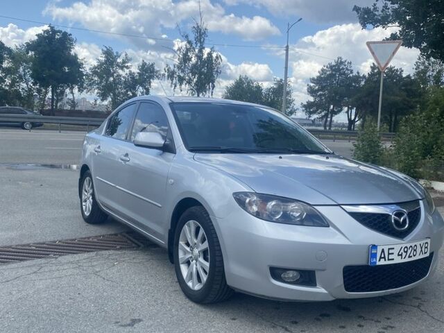 Сірий Мазда 3, об'ємом двигуна 1.6 л та пробігом 240 тис. км за 4950 $, фото 2 на Automoto.ua