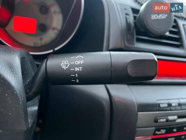 Серый Мазда 3, объемом двигателя 1.6 л и пробегом 305 тыс. км за 5940 $, фото 21 на Automoto.ua