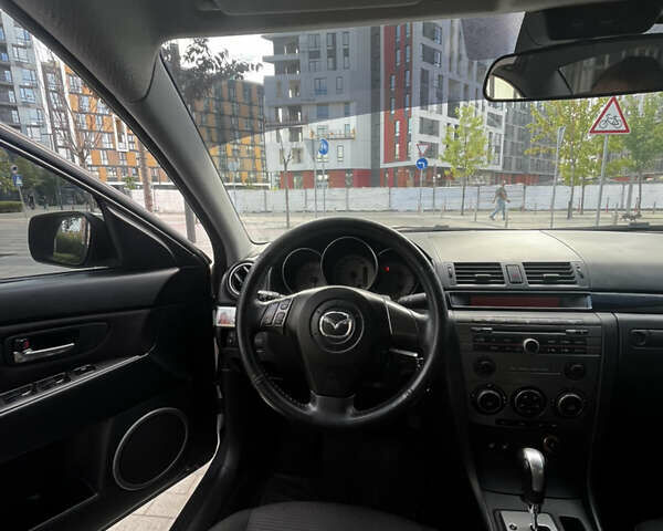 Серый Мазда 3, объемом двигателя 1.6 л и пробегом 115 тыс. км за 5700 $, фото 10 на Automoto.ua