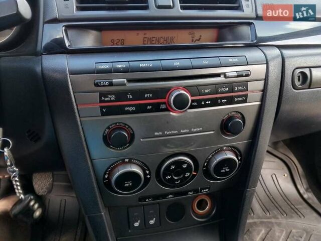 Серый Мазда 3, объемом двигателя 1.6 л и пробегом 186 тыс. км за 5000 $, фото 10 на Automoto.ua