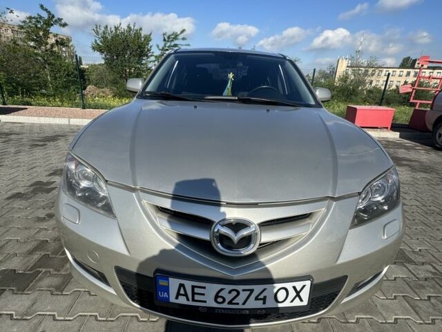 Серый Мазда 3, объемом двигателя 2 л и пробегом 182 тыс. км за 6100 $, фото 4 на Automoto.ua