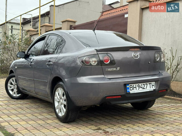 Серый Мазда 3, объемом двигателя 1.6 л и пробегом 178 тыс. км за 5800 $, фото 5 на Automoto.ua