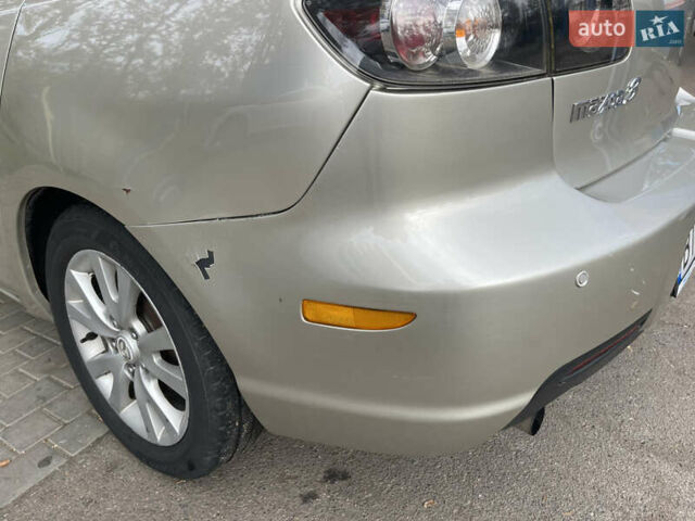 Серый Мазда 3, объемом двигателя 1.6 л и пробегом 170 тыс. км за 5200 $, фото 8 на Automoto.ua