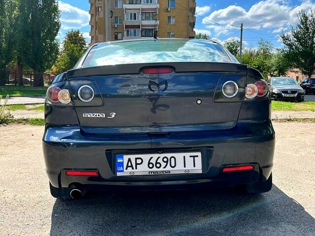 Серый Мазда 3, объемом двигателя 1.6 л и пробегом 207 тыс. км за 5200 $, фото 1 на Automoto.ua