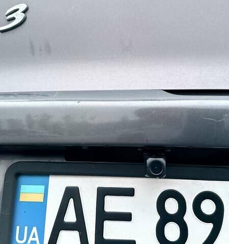 Сірий Мазда 3, об'ємом двигуна 1.6 л та пробігом 278 тис. км за 4890 $, фото 6 на Automoto.ua