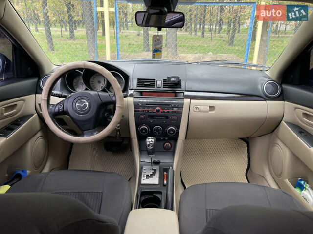 Серый Мазда 3, объемом двигателя 1.6 л и пробегом 170 тыс. км за 5200 $, фото 15 на Automoto.ua