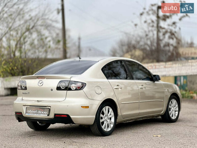 Сірий Мазда 3, об'ємом двигуна 1.6 л та пробігом 170 тис. км за 5200 $, фото 5 на Automoto.ua