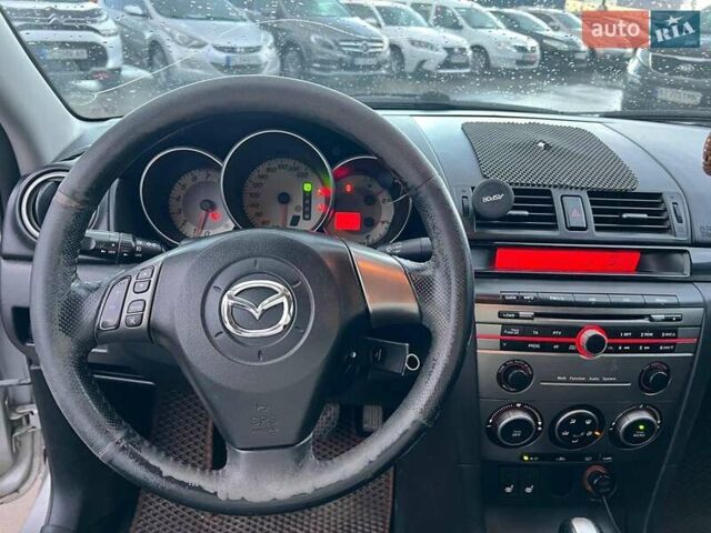 Серый Мазда 3, объемом двигателя 1.6 л и пробегом 305 тыс. км за 5940 $, фото 18 на Automoto.ua