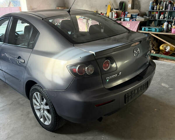 Сірий Мазда 3, об'ємом двигуна 1.6 л та пробігом 172 тис. км за 5350 $, фото 2 на Automoto.ua