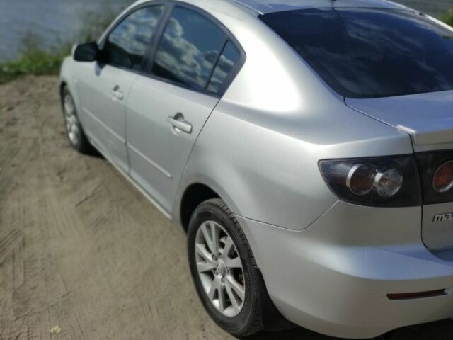 Серый Мазда 3, объемом двигателя 0 л и пробегом 238 тыс. км за 4600 $, фото 3 на Automoto.ua