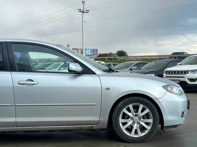Сірий Мазда 3, об'ємом двигуна 1.6 л та пробігом 305 тис. км за 5940 $, фото 10 на Automoto.ua