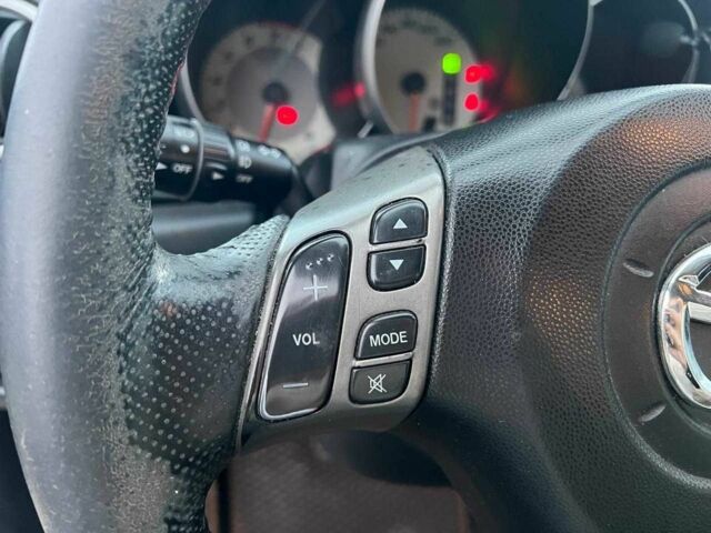 Сірий Мазда 3, об'ємом двигуна 1.6 л та пробігом 305 тис. км за 5940 $, фото 19 на Automoto.ua