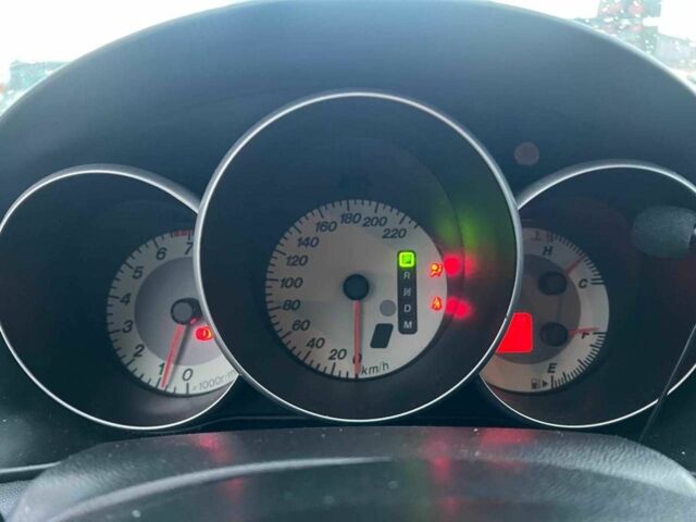 Сірий Мазда 3, об'ємом двигуна 1.6 л та пробігом 305 тис. км за 5940 $, фото 17 на Automoto.ua