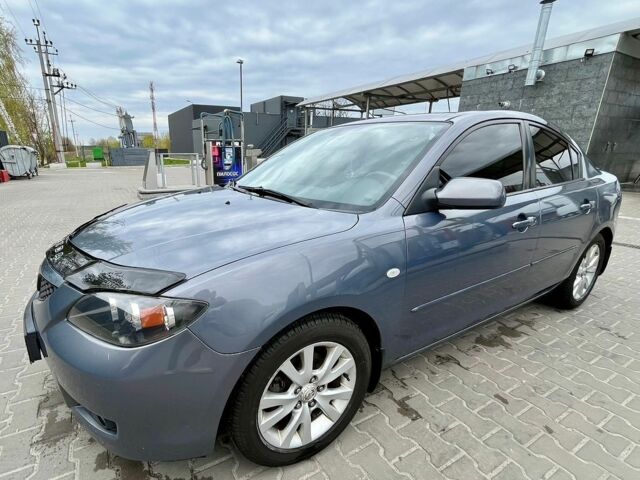 Сірий Мазда 3, об'ємом двигуна 1.6 л та пробігом 286 тис. км за 4800 $, фото 2 на Automoto.ua