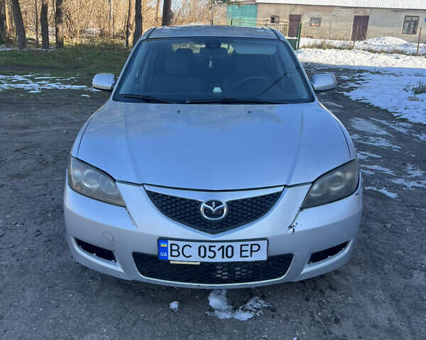 Серый Мазда 3, объемом двигателя 1.6 л и пробегом 212 тыс. км за 2700 $, фото 2 на Automoto.ua