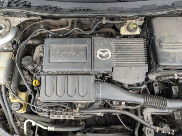 Серый Мазда 3, объемом двигателя 1.6 л и пробегом 200 тыс. км за 4900 $, фото 9 на Automoto.ua