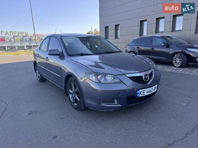 Сірий Мазда 3, об'ємом двигуна 1.6 л та пробігом 200 тис. км за 3500 $, фото 9 на Automoto.ua