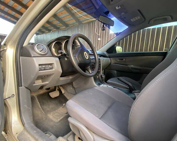 Мазда 3 2007 в Фастове на Automoto.ua Серый Мазда 3, объемом двигателя 1.6 л и пробегом 155 тыс. км за 4000 $, фото 5 на Automoto.ua
