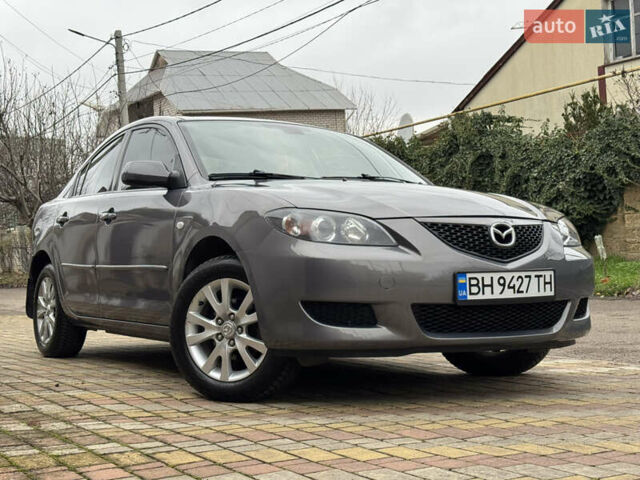 Серый Мазда 3, объемом двигателя 1.6 л и пробегом 178 тыс. км за 5800 $, фото 4 на Automoto.ua