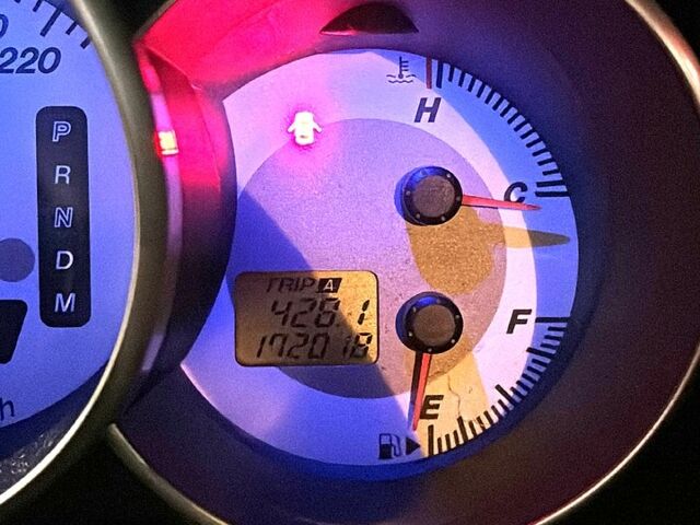 Сірий Мазда 3, об'ємом двигуна 1.6 л та пробігом 172 тис. км за 5600 $, фото 11 на Automoto.ua