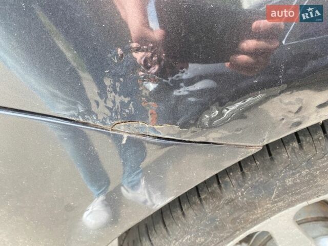 Серый Мазда 3, объемом двигателя 1.6 л и пробегом 188 тыс. км за 5300 $, фото 17 на Automoto.ua