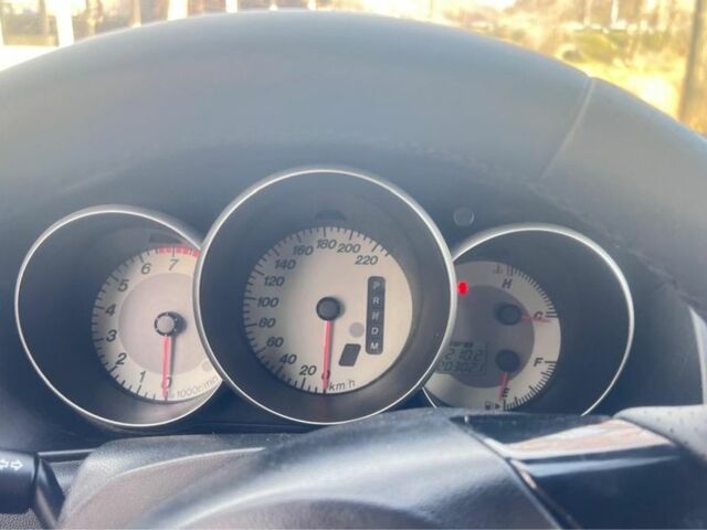 Сірий Мазда 3, об'ємом двигуна 1.6 л та пробігом 203 тис. км за 5300 $, фото 2 на Automoto.ua