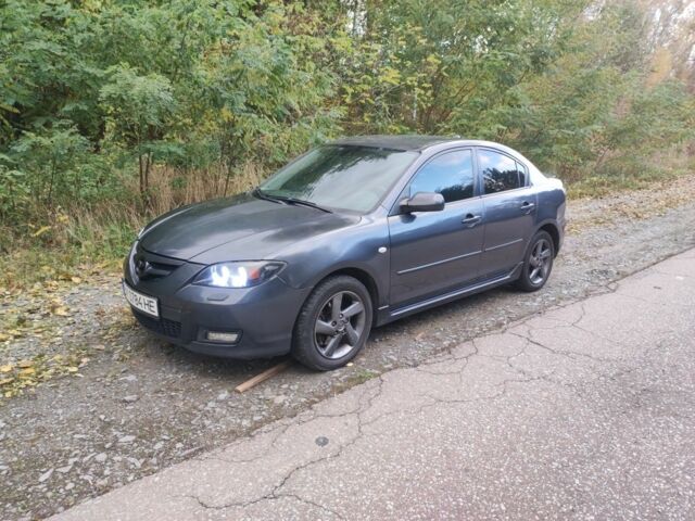 Сірий Мазда 3, об'ємом двигуна 2 л та пробігом 317 тис. км за 3100 $, фото 3 на Automoto.ua