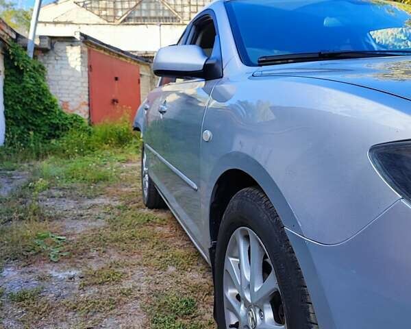 Сірий Мазда 3, об'ємом двигуна 1.6 л та пробігом 180 тис. км за 3750 $, фото 12 на Automoto.ua