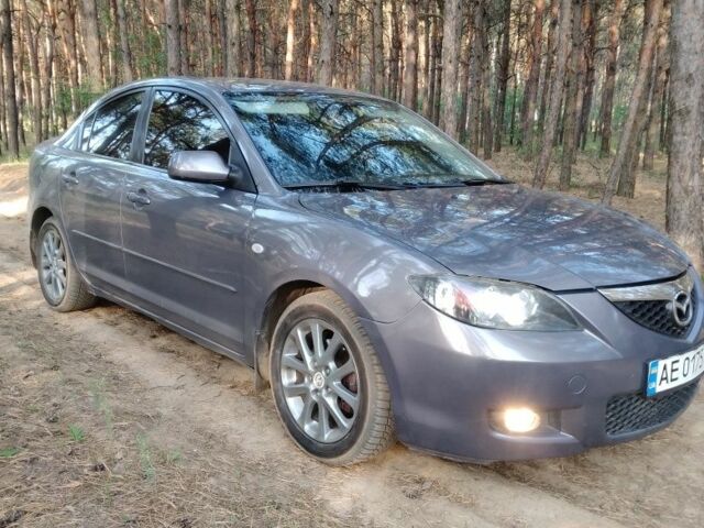 Серый Мазда 3, объемом двигателя 1.6 л и пробегом 320 тыс. км за 4900 $, фото 1 на Automoto.ua