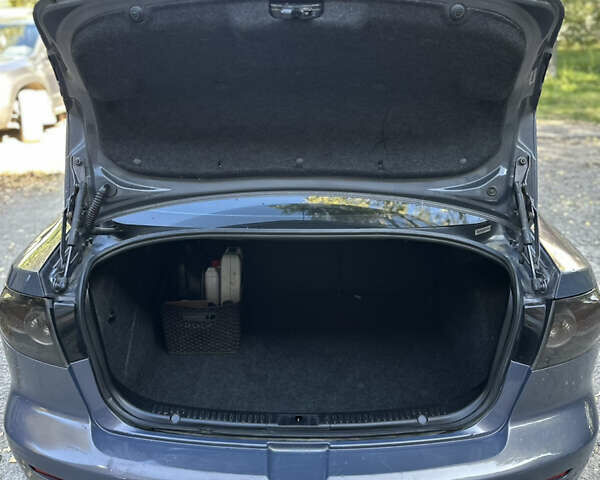 Серый Мазда 3, объемом двигателя 1.6 л и пробегом 198 тыс. км за 5500 $, фото 13 на Automoto.ua