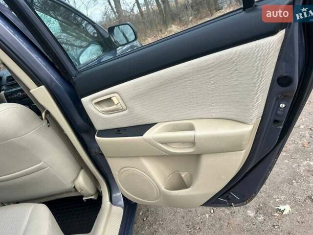 Серый Мазда 3, объемом двигателя 1.6 л и пробегом 178 тыс. км за 6250 $, фото 38 на Automoto.ua