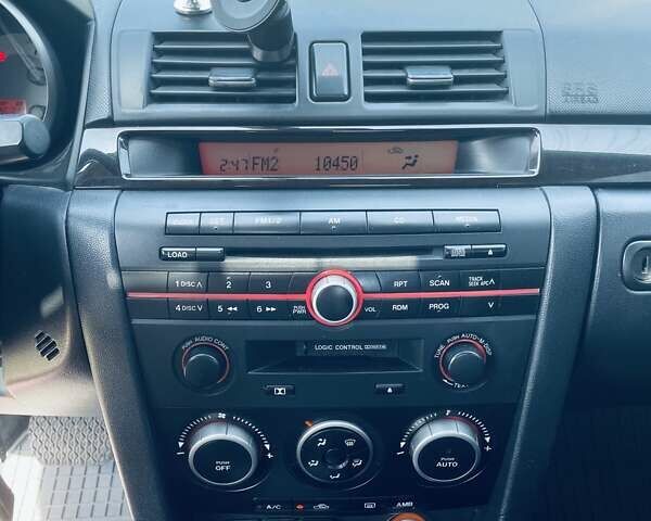 Серый Мазда 3, объемом двигателя 1.6 л и пробегом 250 тыс. км за 5800 $, фото 11 на Automoto.ua