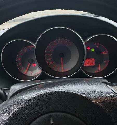 Серый Мазда 3, объемом двигателя 1.6 л и пробегом 228 тыс. км за 5600 $, фото 8 на Automoto.ua