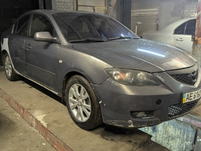 Серый Мазда 3, объемом двигателя 1.6 л и пробегом 10 тыс. км за 2000 $, фото 1 на Automoto.ua