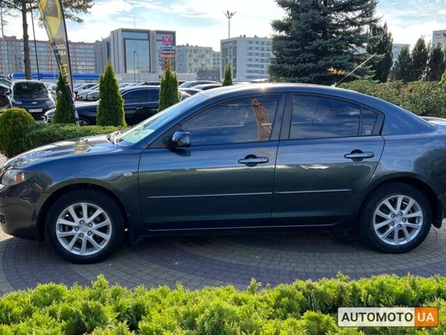 Серый Мазда 3, объемом двигателя 1.6 л и пробегом 147 тыс. км за 5999 $, фото 3 на Automoto.ua