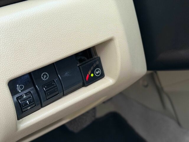 Серый Мазда 3, объемом двигателя 1.6 л и пробегом 170 тыс. км за 6000 $, фото 17 на Automoto.ua