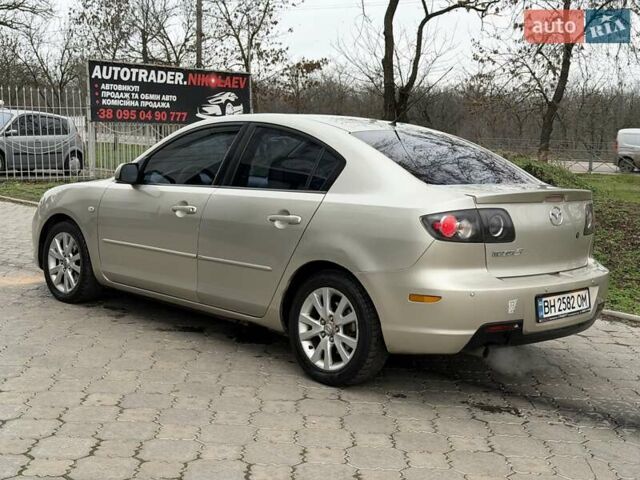 Серый Мазда 3, объемом двигателя 1.6 л и пробегом 170 тыс. км за 6000 $, фото 5 на Automoto.ua