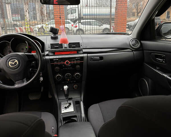 Сірий Мазда 3, об'ємом двигуна 1.6 л та пробігом 267 тис. км за 5000 $, фото 10 на Automoto.ua