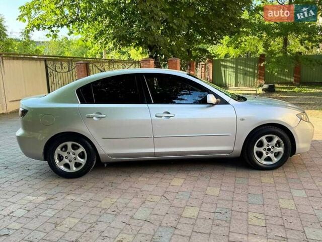 Серый Мазда 3, объемом двигателя 1.6 л и пробегом 270 тыс. км за 5950 $, фото 7 на Automoto.ua