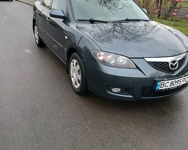 Серый Мазда 3, объемом двигателя 1.6 л и пробегом 223 тыс. км за 5600 $, фото 3 на Automoto.ua