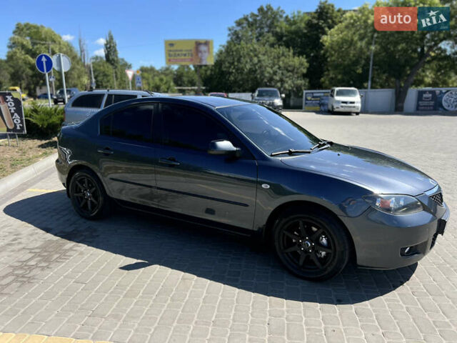 Серый Мазда 3, объемом двигателя 1.6 л и пробегом 246 тыс. км за 6400 $, фото 4 на Automoto.ua