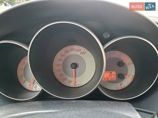 Сірий Мазда 3, об'ємом двигуна 1.6 л та пробігом 114 тис. км за 5500 $, фото 5 на Automoto.ua