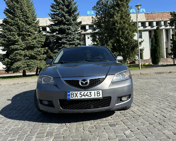 Серый Мазда 3, объемом двигателя 1.6 л и пробегом 198 тыс. км за 5500 $, фото 2 на Automoto.ua